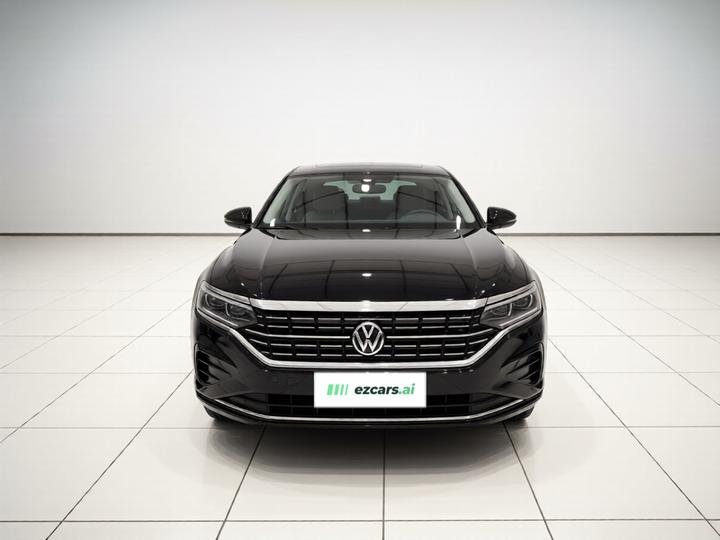 Passat 2023 Facelift 380TSI Luxury photo 2