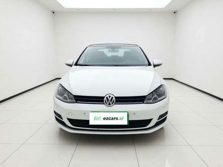 Golf 2017 230TSI AT Comfort Anniversary Edition photo 2