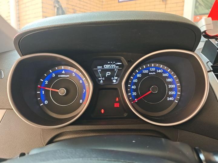 Elantra 2016 1.6L AT Smart photo 7
