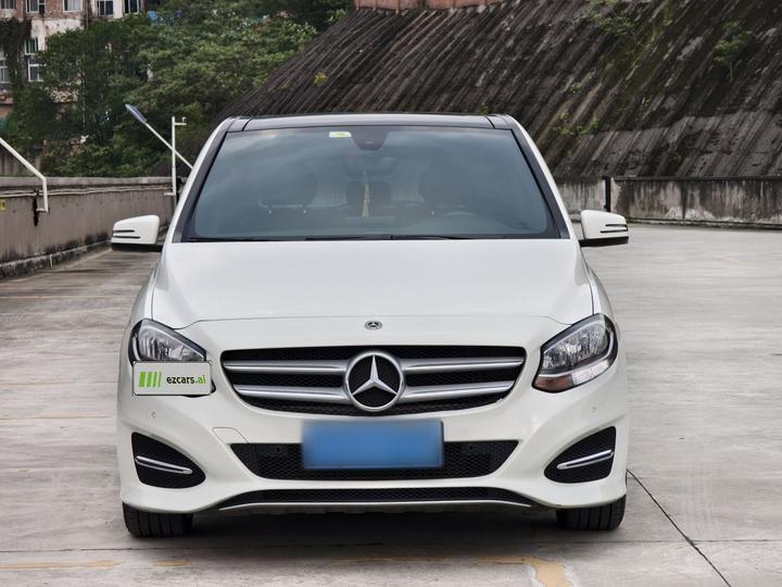 B-Class 2018 B 200 Dynamic photo 5