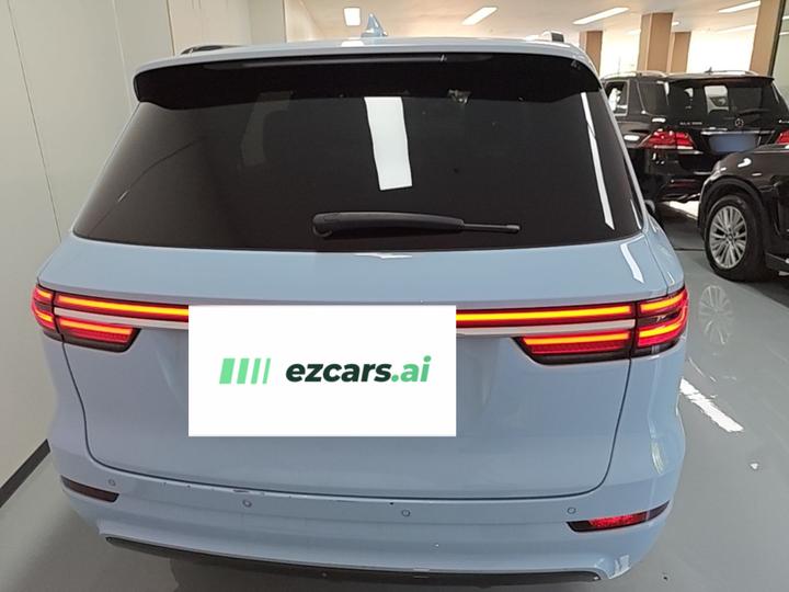 Li Auto ONE 2020 EREV 6-Seater photo 5