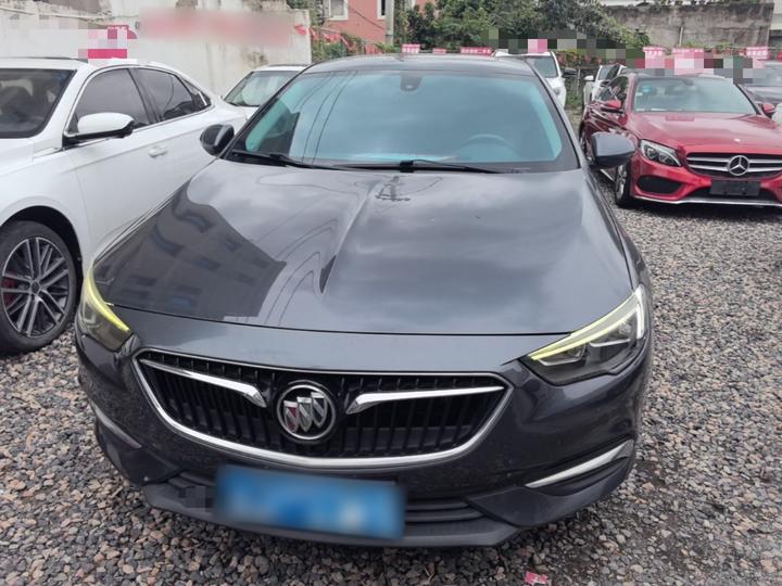 Regal 2019 20T Elite China VI photo 2