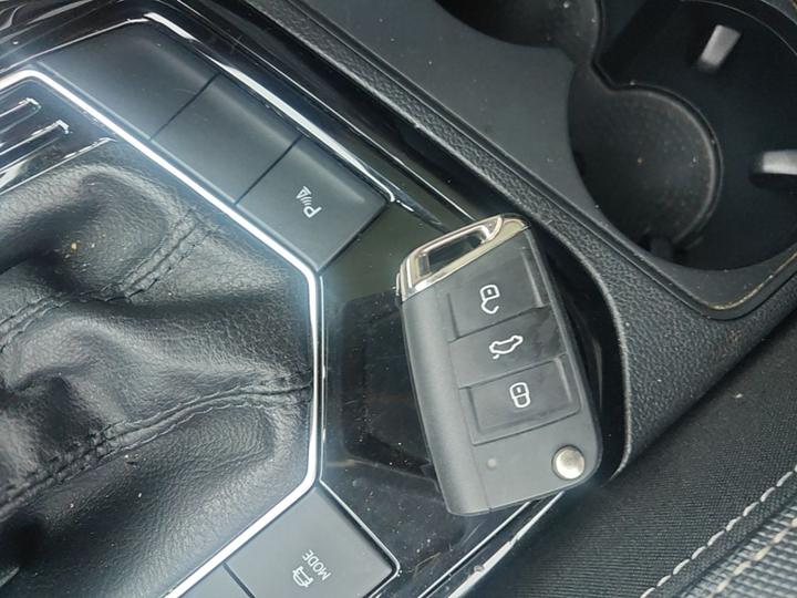 Tayron 2023 330TSI RWD Luxury Plus Advanced photo 8
