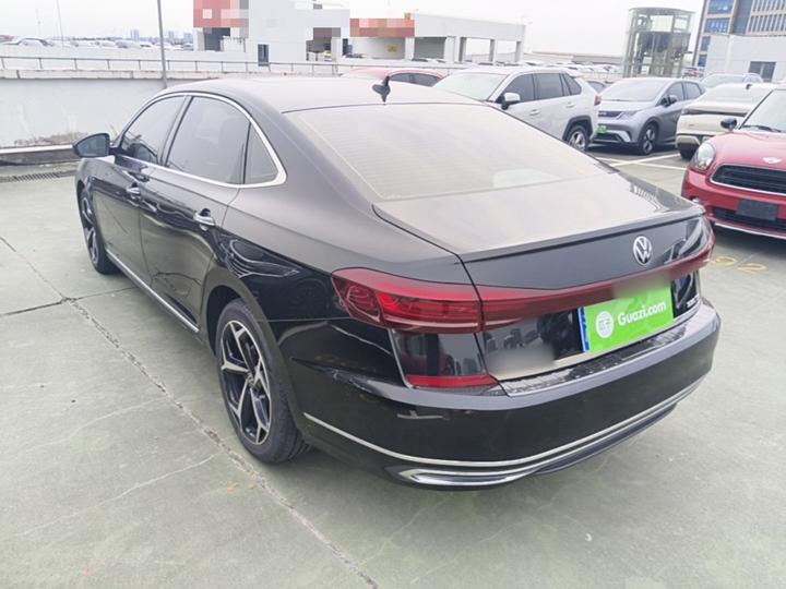 Passat 2023 330TSI Premium photo 4