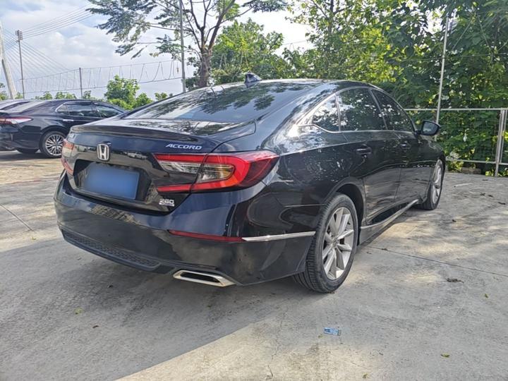 Accord 2022 260TURBO Luxury photo 4