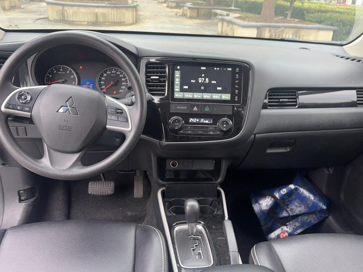 Outlander 2021 2.0L RWD Cruise 5-Seater photo 5