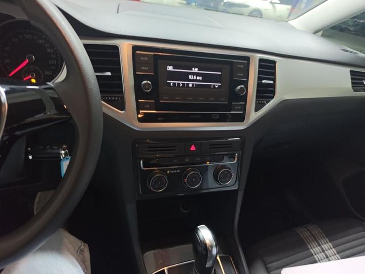 Golf 2019 1.6L AT China V photo 8