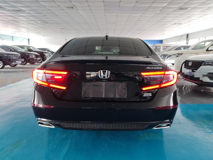 Accord 2022 260TURBO Luxury photo 3