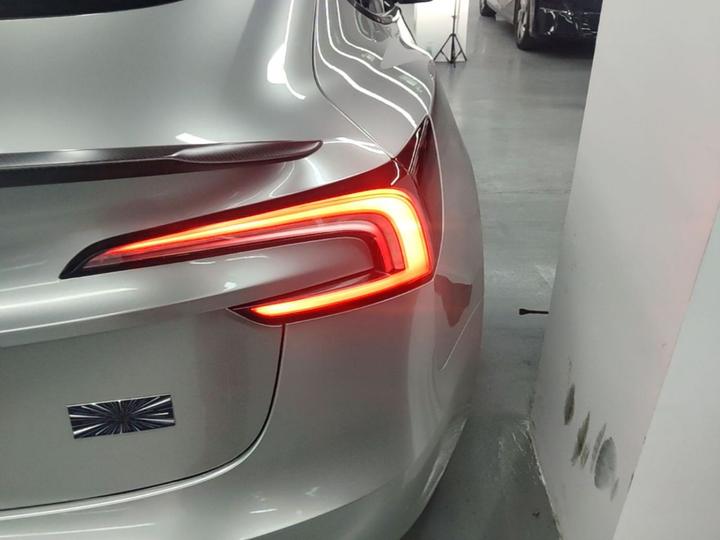 Model 3 2024 Performance AWD photo 7