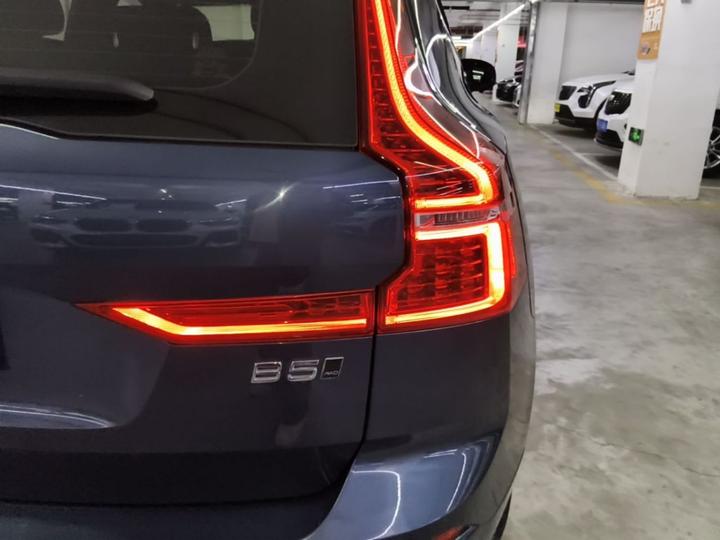 XC60 2022 B5 AWD Luxury photo 7
