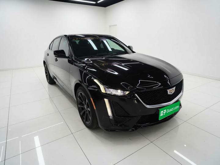 CT5 2022 28T Premium photo 3