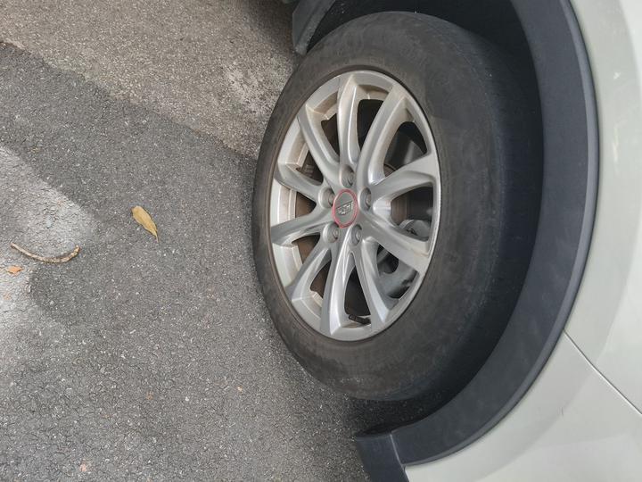 XT4 2018 28T RWD Tech photo 8