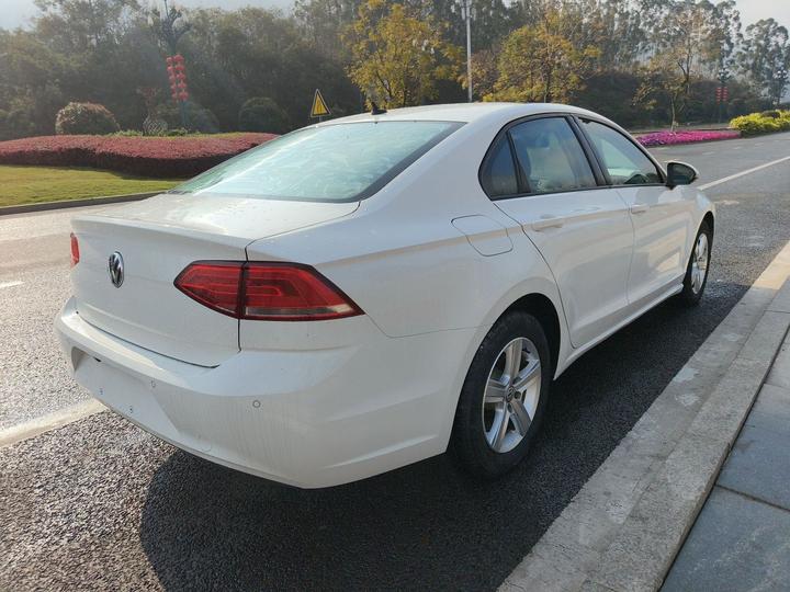Lamando 2018 230TSI DSG photo 4
