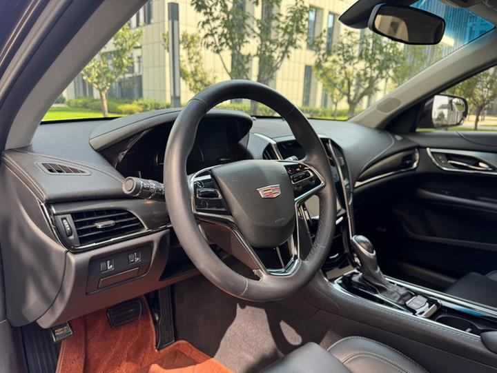 ATS-L 2017 28T Tech photo 2