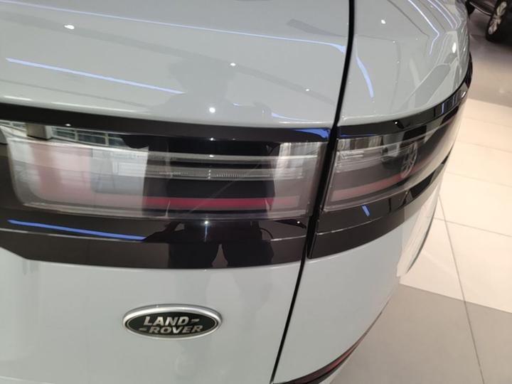 Range Rover Velar 2024 Dynamic SE photo 7