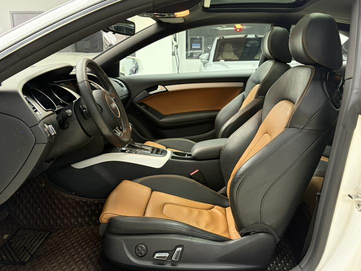 A5 2013 Coupe 40 TFSI photo 6