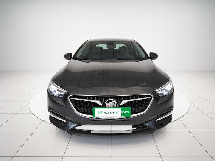 Regal 2019 Facelift 20T Luxury China VI photo 2