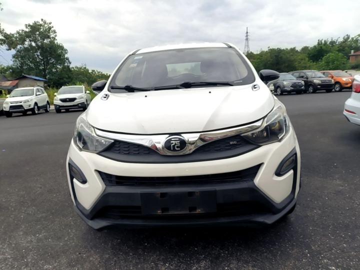 Yuan 2017 1.5L AT photo 2