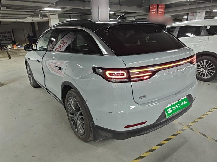 Leapmotor C11 2024 EV 580 Exclusive photo 4