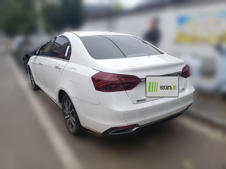 Emgrand 2020 1.5L MT photo 4