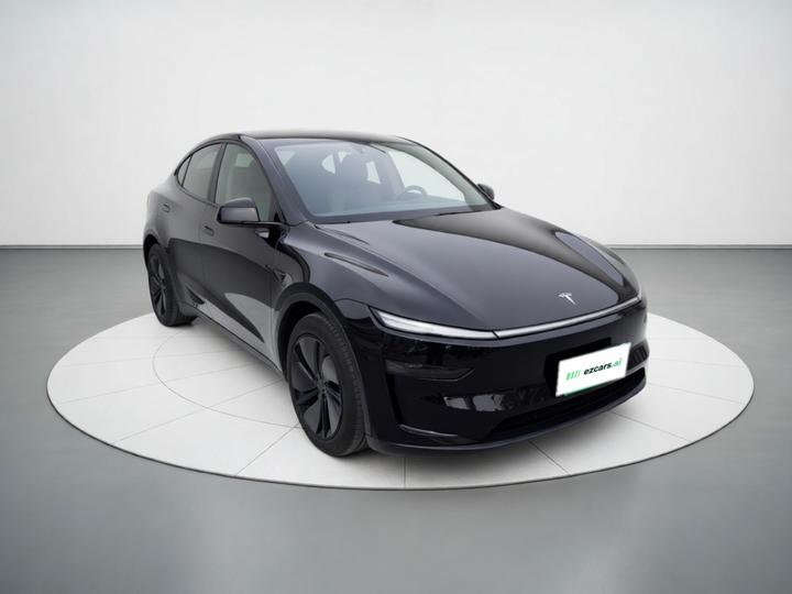 Model Y 2025 RWD photo 3