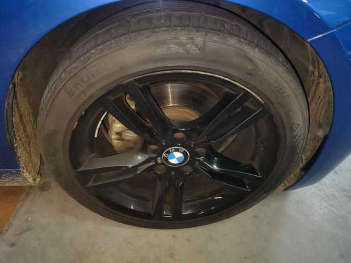 3 Series 2019 320i M Sport photo 8