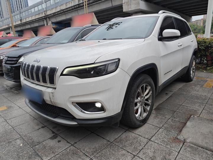 Cherokee 2019 2.0T RWD Smart China V