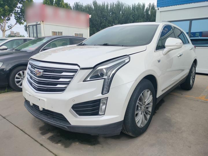 XT5 2018 25T Luxury