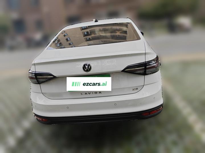 Lavida 2023 1.5L AT photo 5