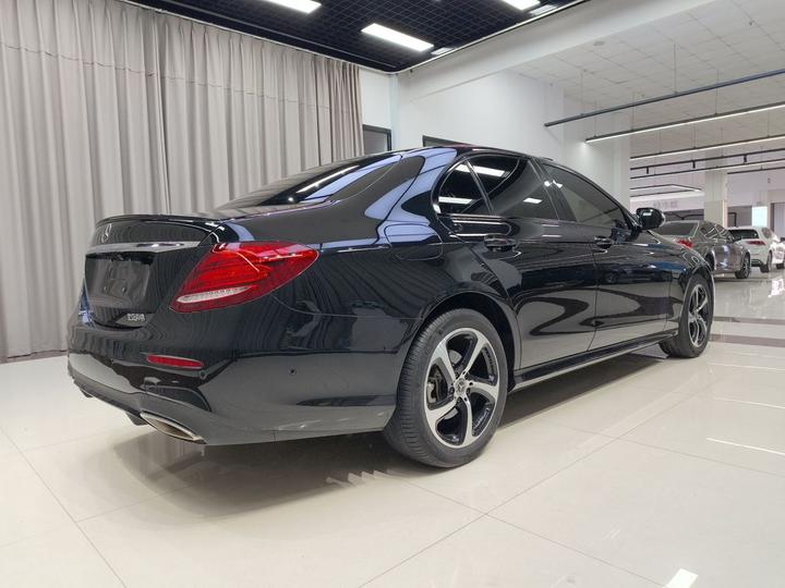 E-Class 2017 E 200 Sport photo 4