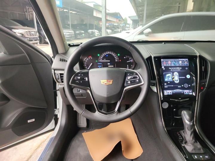 ATS-L 2017 28T Tech photo 5