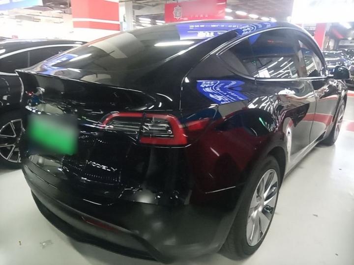 Model Y 2022 RWD photo 4