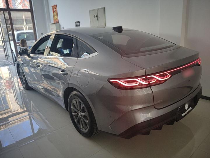 Qin L 2025 DM-i ADAS 80KM Leading photo 4