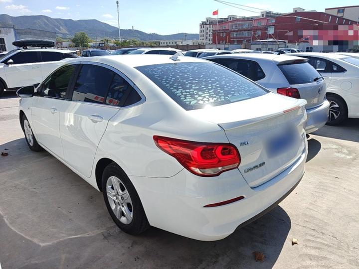 Cavalier 2019 320 MT photo 4