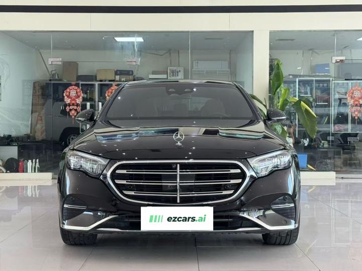 E-Class 2024 E 300 L Luxury photo 2