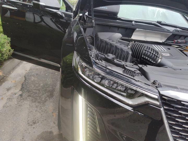 XT6 2022 2.0T 6-Seater AWD Luxury photo 7