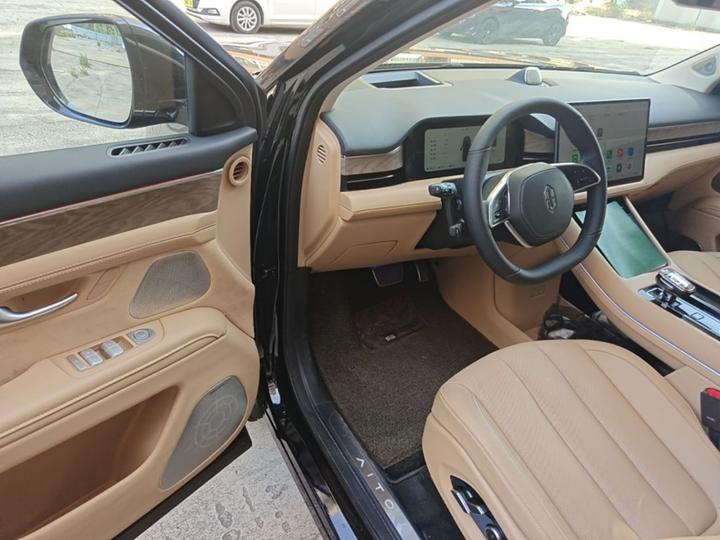 HIMA AITO M7 2022 1.5T AWD Flagship photo 4