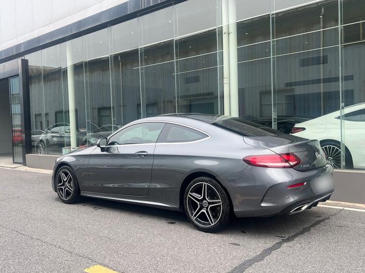 C-Class Imported 2019 C 260 Coupe photo 4