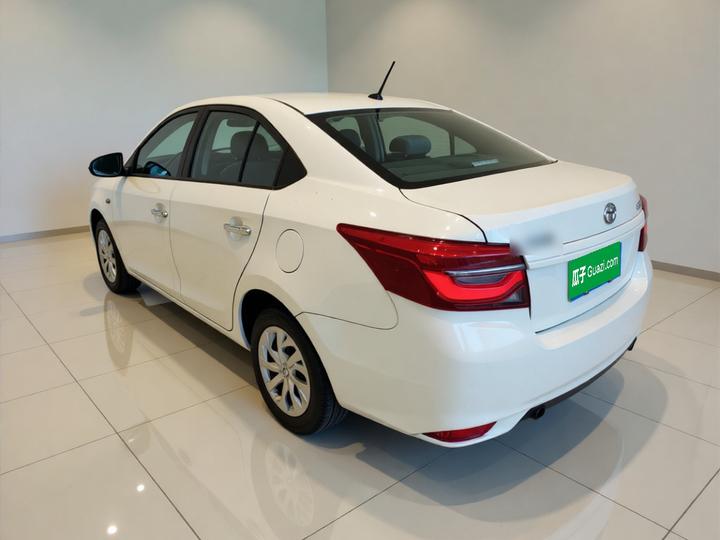 Vios 2022 1.5L 20 Anniversary Edition photo 4