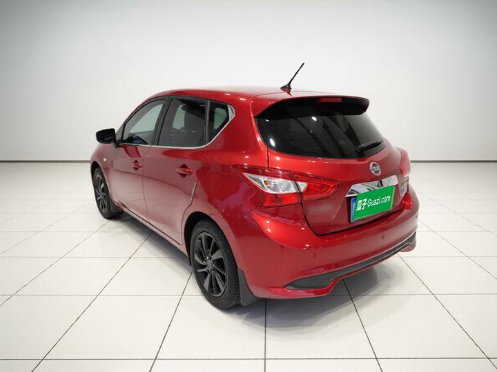 Tiida 2016 1.6L CVT photo 4