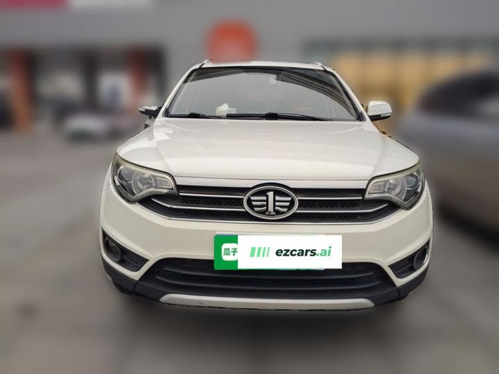 FAW Senia R7 2016 1.6L MT Smart photo 2