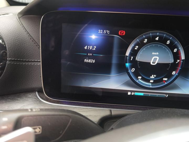 E-Class 2017 E 320 L Sport 4MATIC photo 6