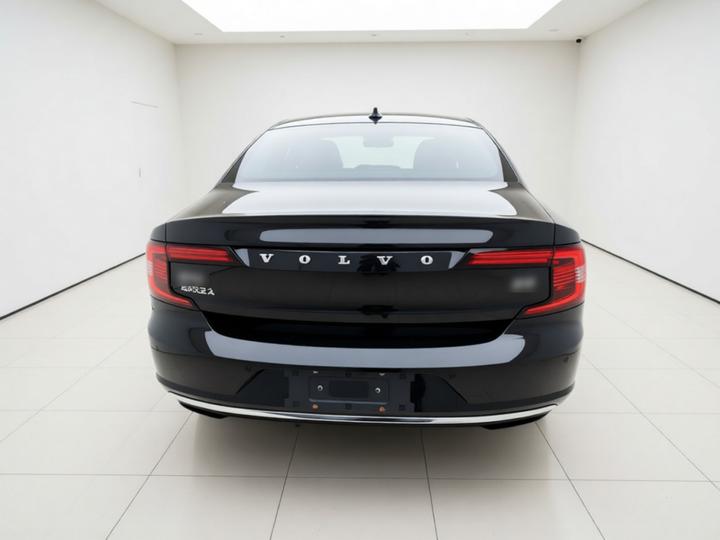 S90 2025 B5 Luxury photo 5
