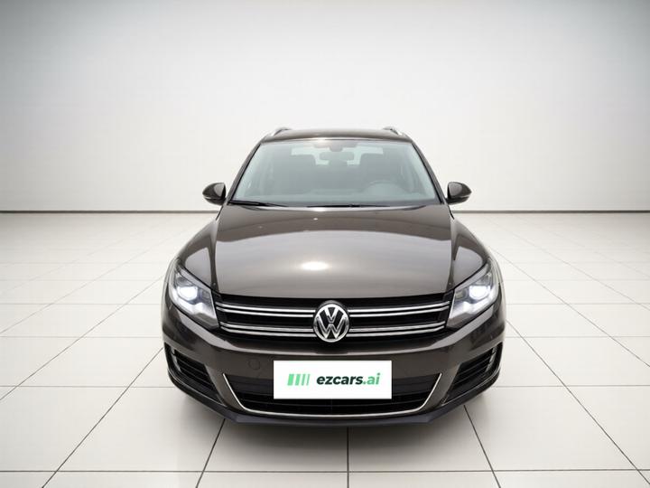 Tiguan 2015 1.8TSI AT RWD Luxury photo 2