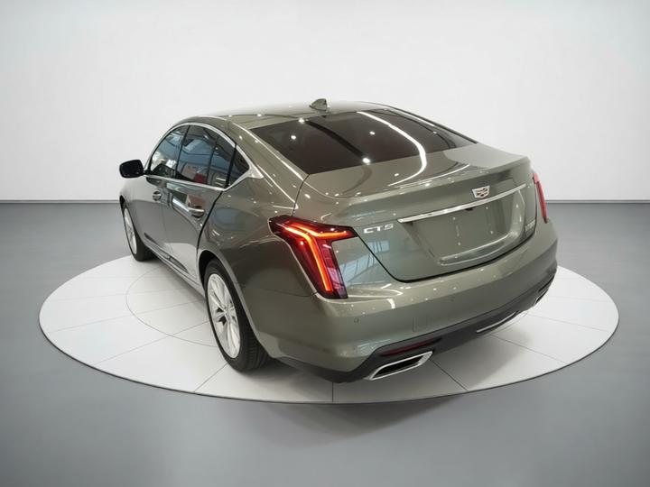 CT5 2023 28T Luxury Standard photo 4
