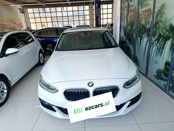 1 Series 2018 118i Sport photo 2