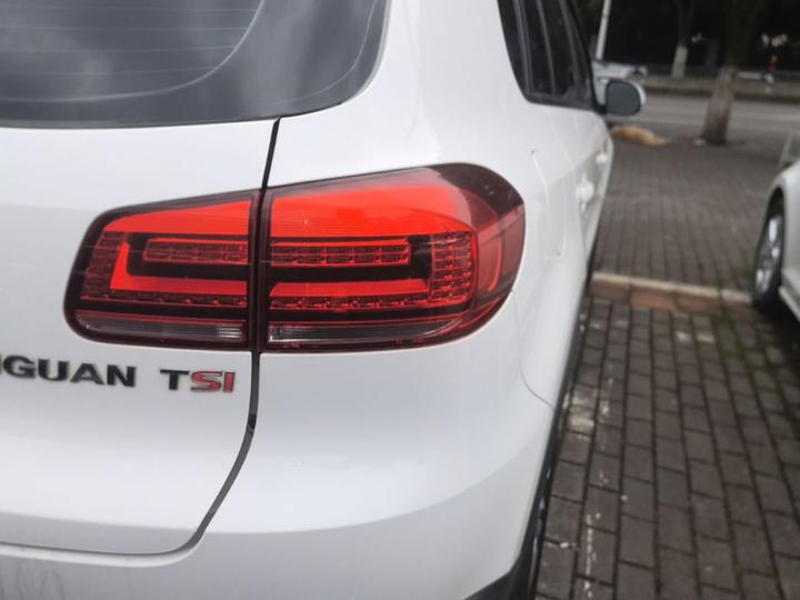 Tiguan 2015 1.8TSI AT RWD photo 7