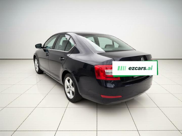 Octavia 2015 1.6L AT photo 4