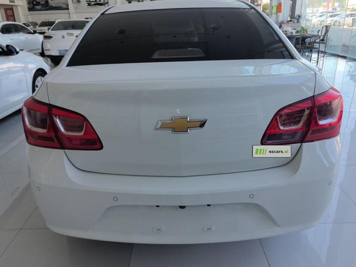 2015 1.5L Classic SE AT photo 5
