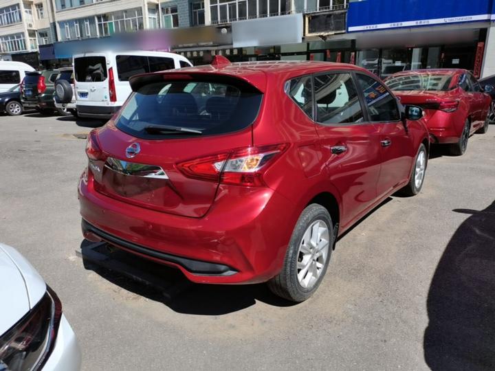 Tiida 2021 1.6L CVT photo 4